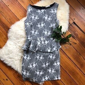 Soprano Layered Lace Peplum Fitted Dress S
